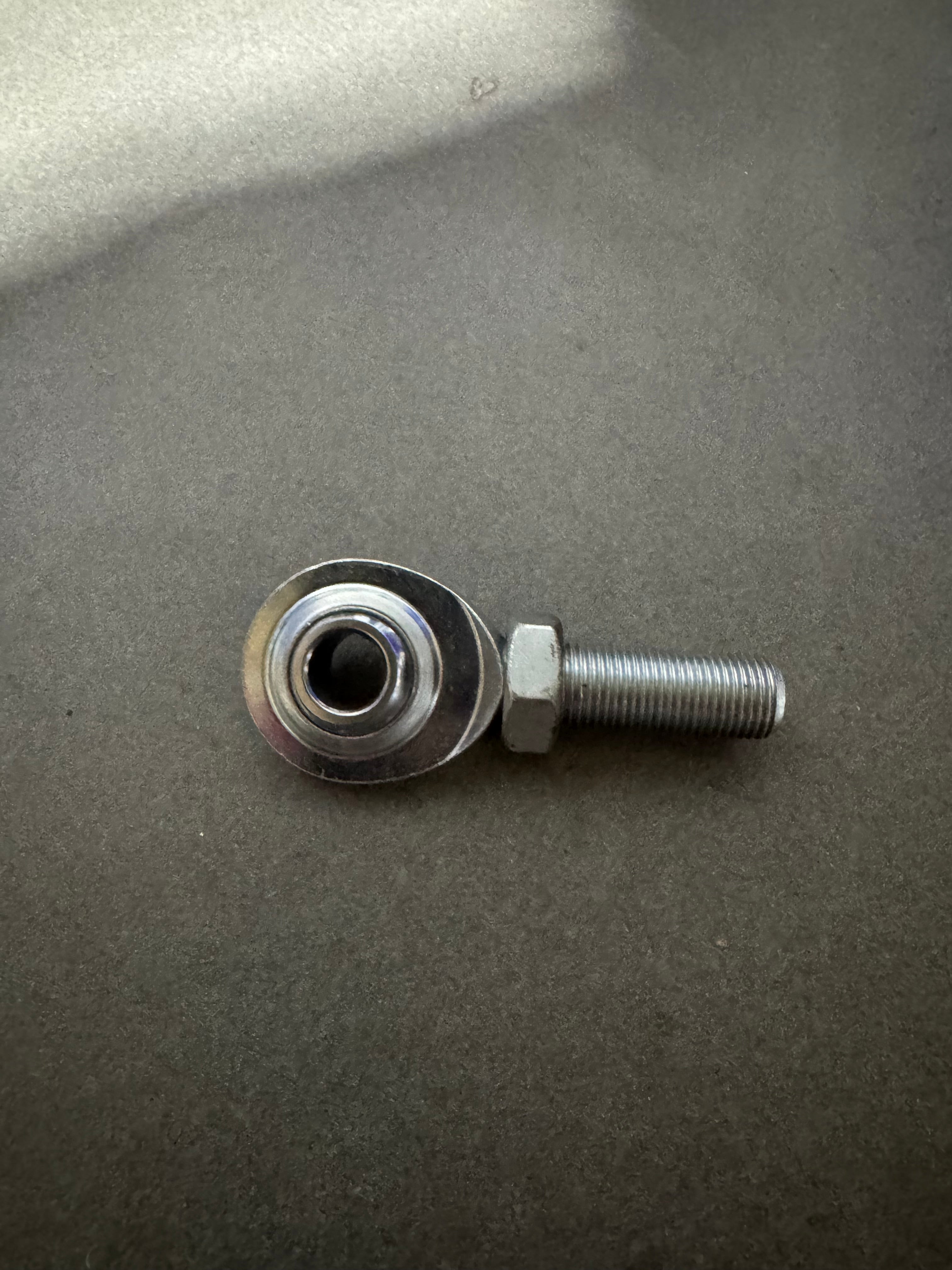 CMR7-8 7/16" to 1/2" Rod End Male Right for (MLM Wishbones)